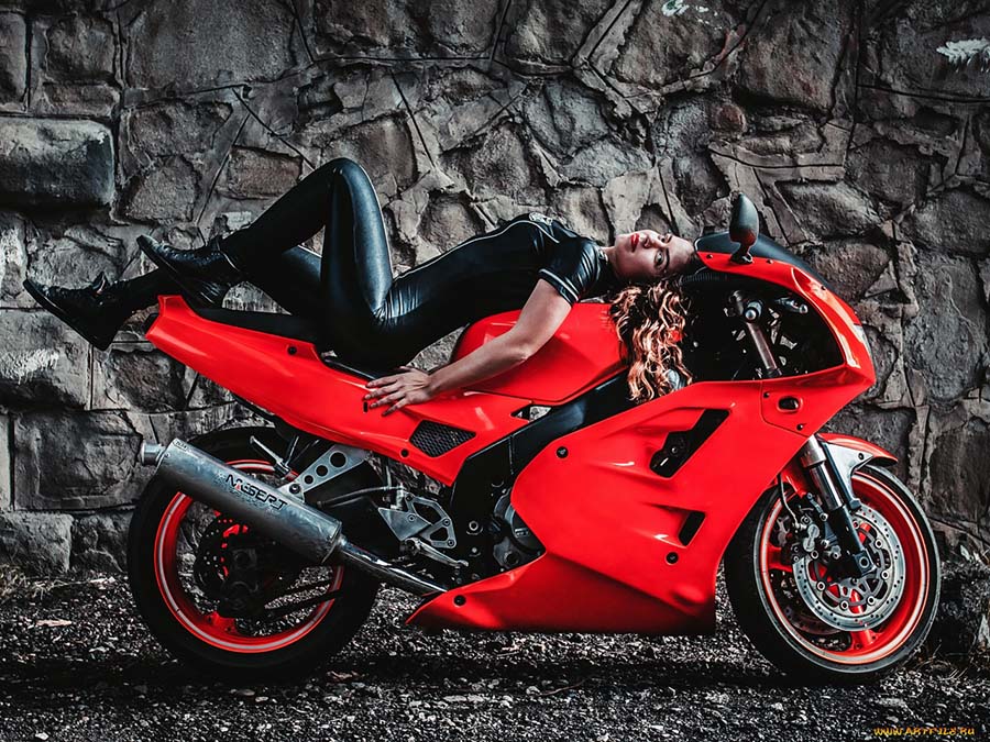 Beautiful girl Beautiful girls and motorcycles in Buenos Aires