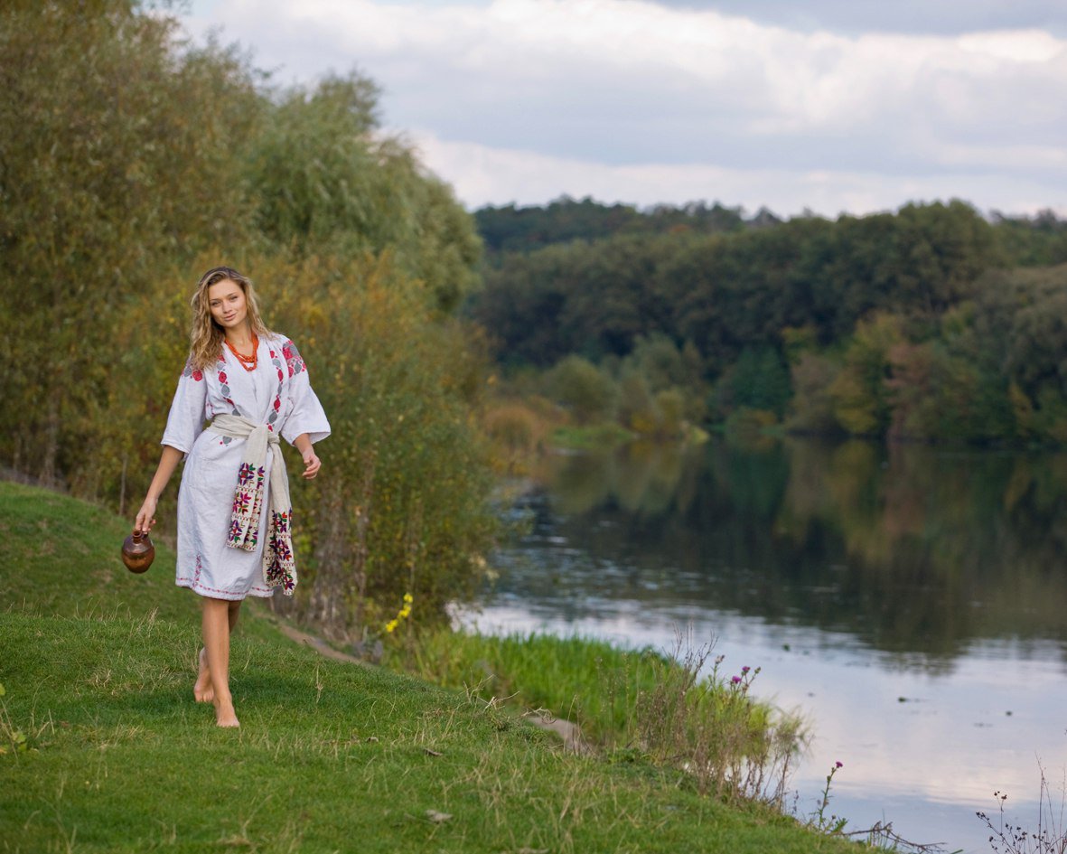 Nude girl Slavic women in Buenos Aires